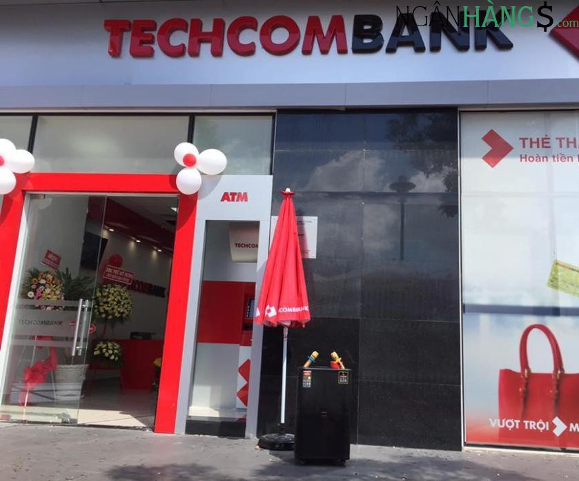 Ảnh Cây ATM ngân hàng Kỹ Thương Techcombank Trung tâm điện máy Ideas Chợ Lớn 1