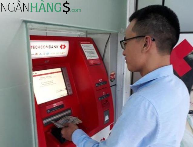 Ảnh Cây ATM ngân hàng Kỹ Thương Techcombank Quận 10 1