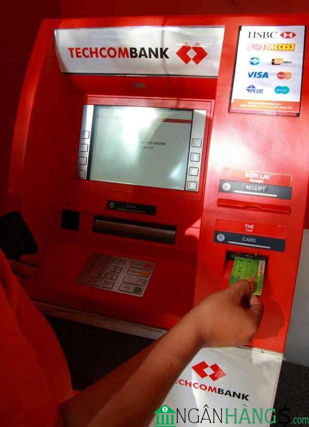 Ảnh Cây ATM ngân hàng Kỹ Thương Techcombank Siêu Thị VinaTex Bàu Cát 1