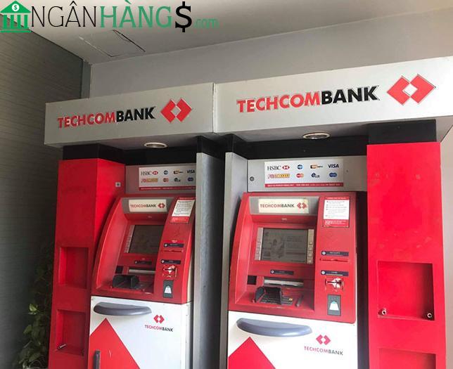 Ảnh Cây ATM ngân hàng Kỹ Thương Techcombank Nhà sách Nguyễn Văn Cừ - Làng đại học Thủ Đức 1